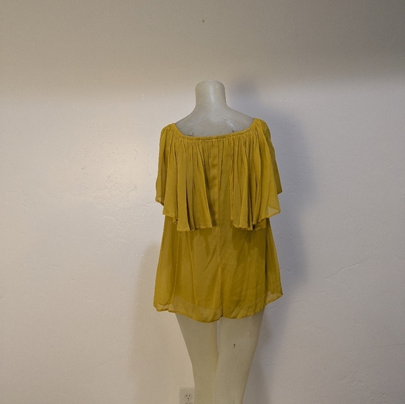 Reformation blouse - Picture 5 of 8